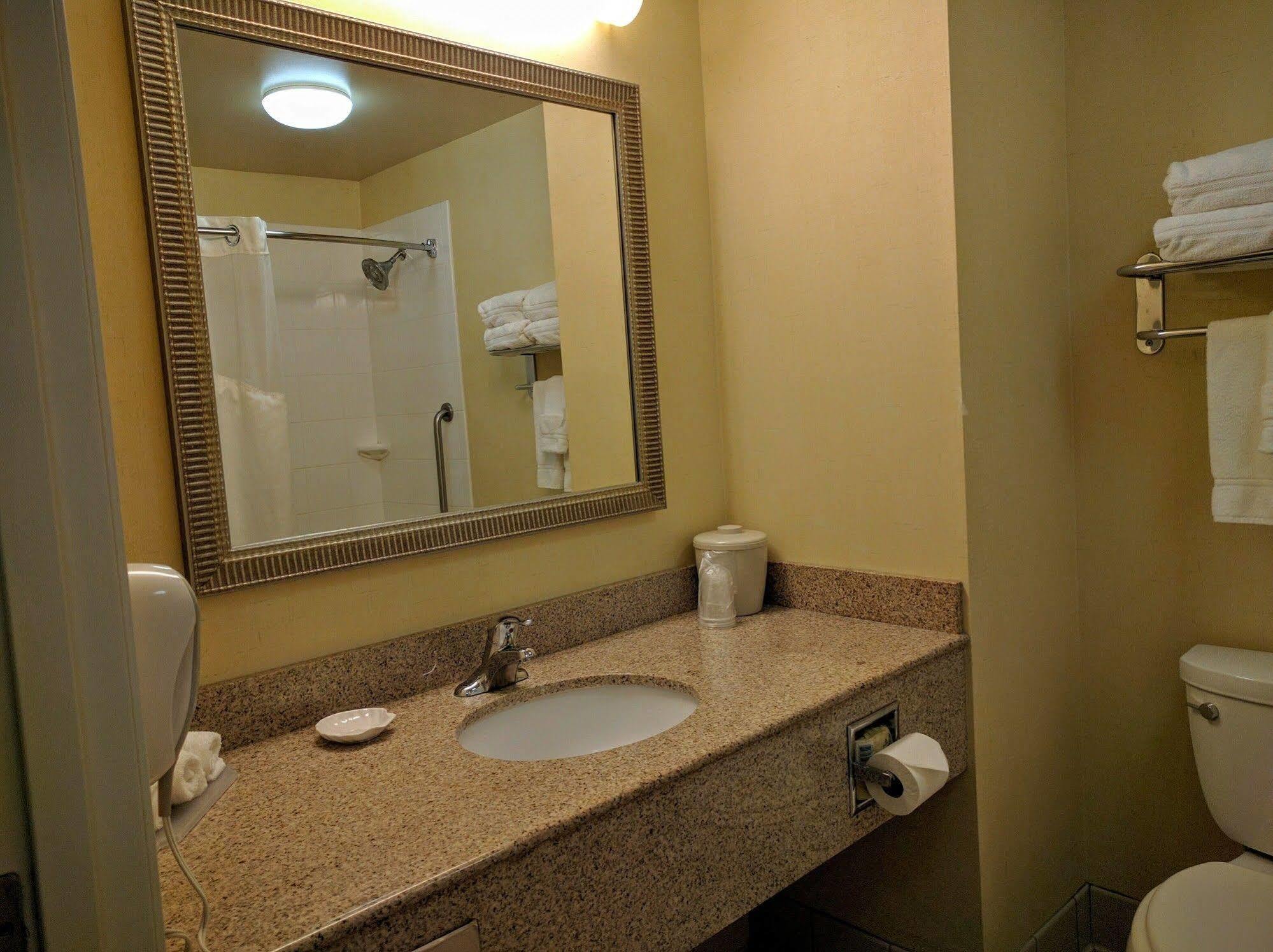 Holiday Inn Express & Suites Merced - Yosemite Natl Pk Area By Ihg Exteriér fotografie
